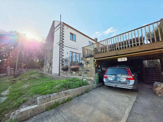3 Bedroom End Of Terrace House
