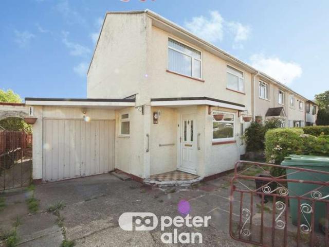 3 Bedroom End Of Terrace House