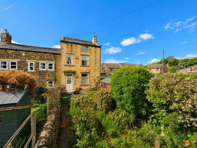 3 Bedroom End Of Terrace House
