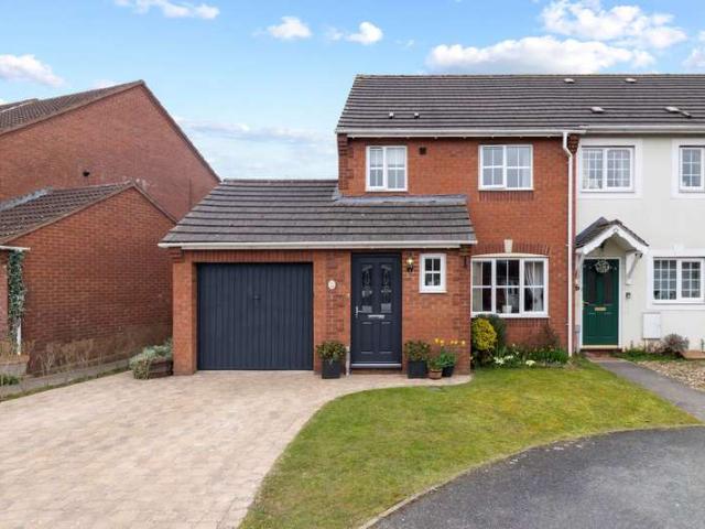 3 Bedroom End Of Terrace House