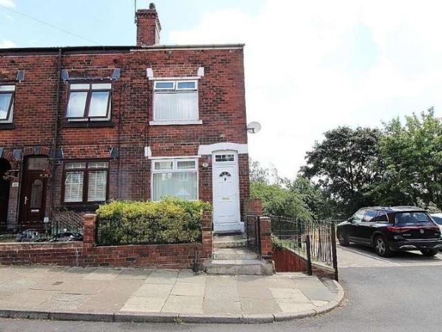 3 Bedroom End Of Terrace House