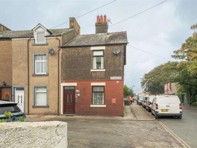 3 Bedroom End Of Terrace House