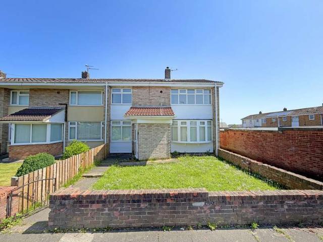 3 Bedroom End Of Terrace House