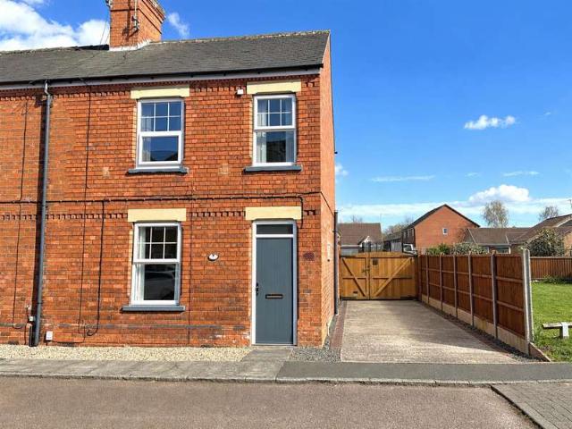 3 Bedroom End Of Terrace House