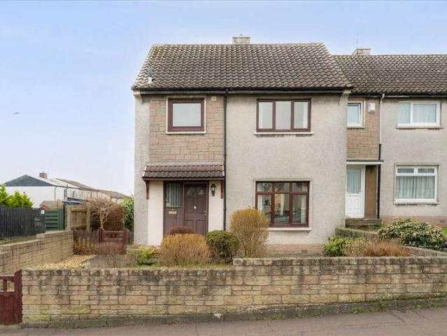 3 Bedroom End Of Terrace House