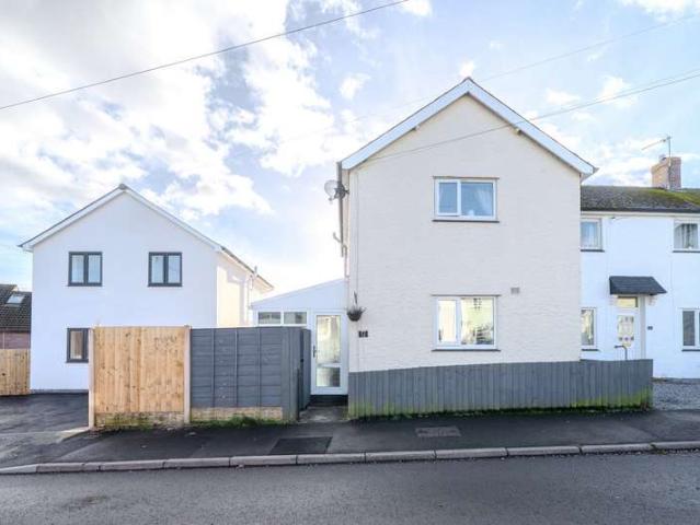 3 Bedroom Semi Detached House