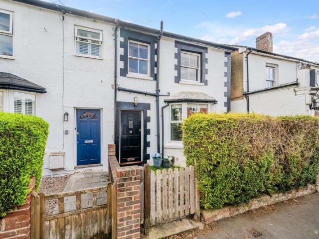 3 Bedroom End Of Terrace House