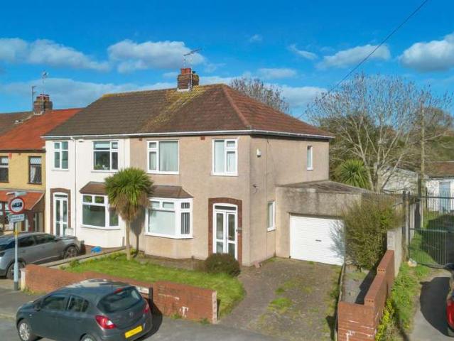 3 Bedroom End Of Terrace House