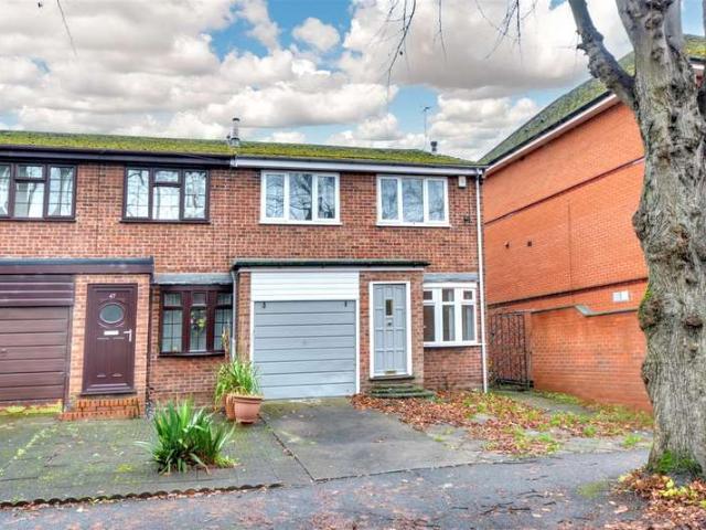 3 Bedroom End Of Terrace House
