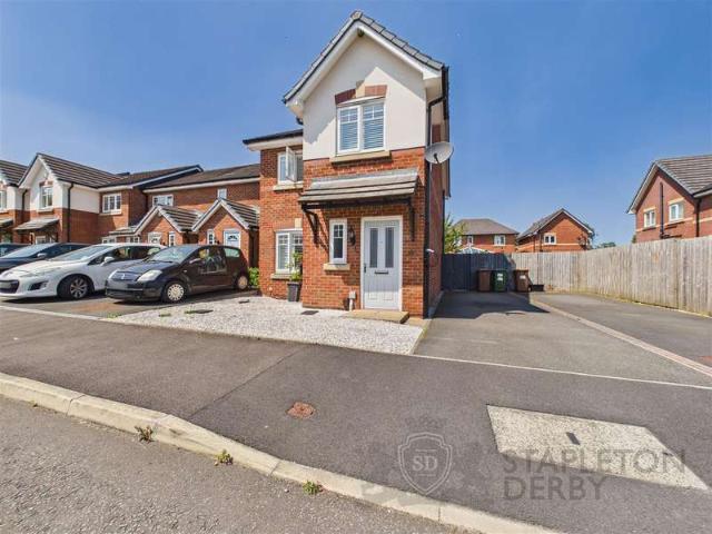 3 Bedroom End Of Terrace House