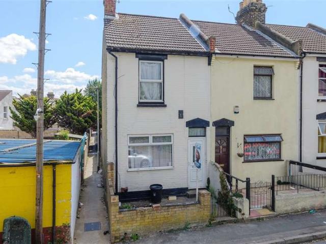 3 Bedroom End Of Terrace House
