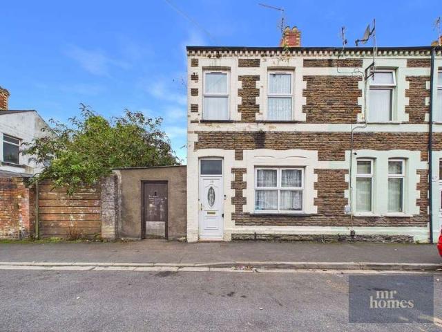 3 Bedroom End Of Terrace House