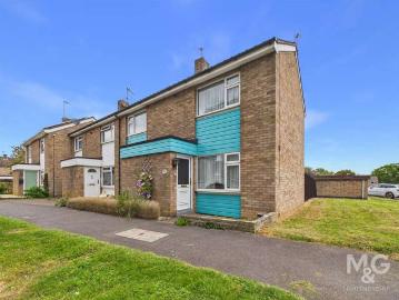 3 Bedroom End Of Terrace House
