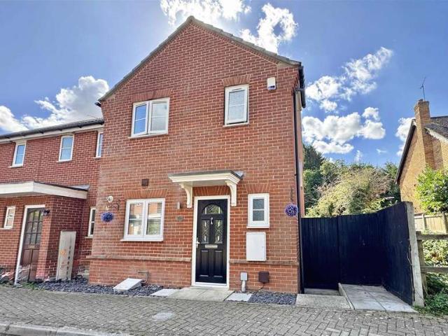 3 Bedroom End Of Terrace House
