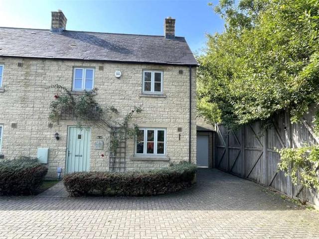 3 Bedroom End Of Terrace House