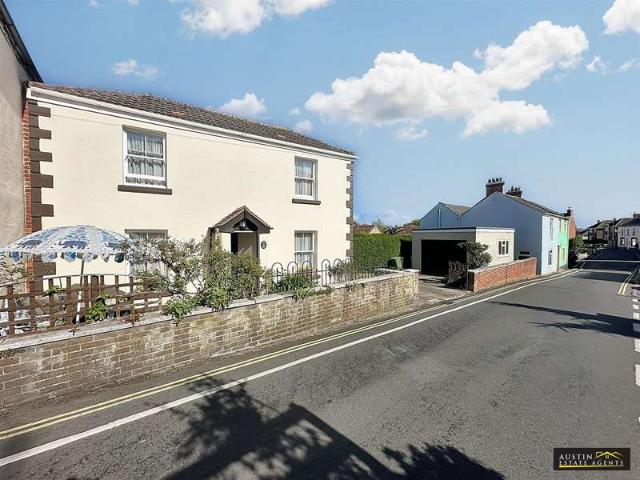 3 Bedroom End Of Terrace House