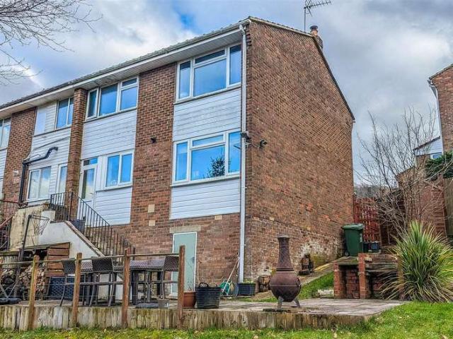 3 Bedroom End Of Terrace House