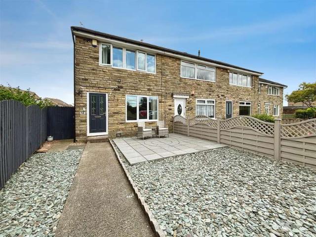 3 Bedroom End Of Terrace House