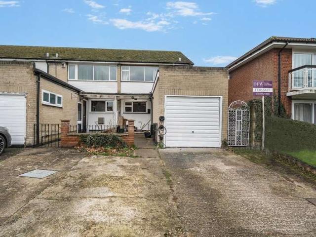 3 Bedroom End Of Terrace House