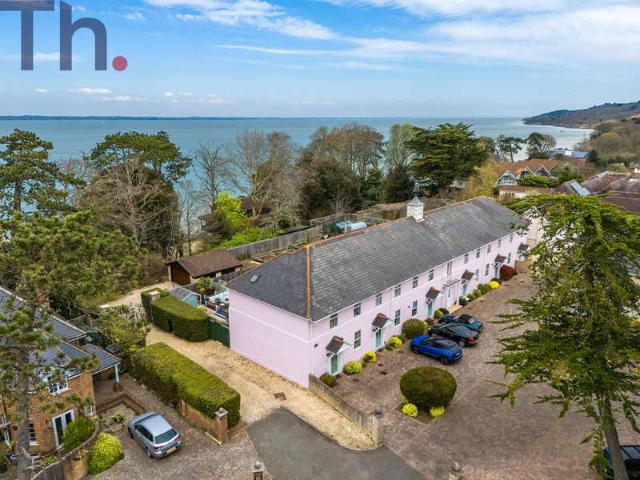 3 Bedroom End Of Terrace House