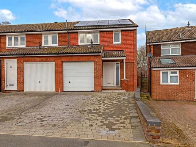 3 Bedroom End Of Terrace House