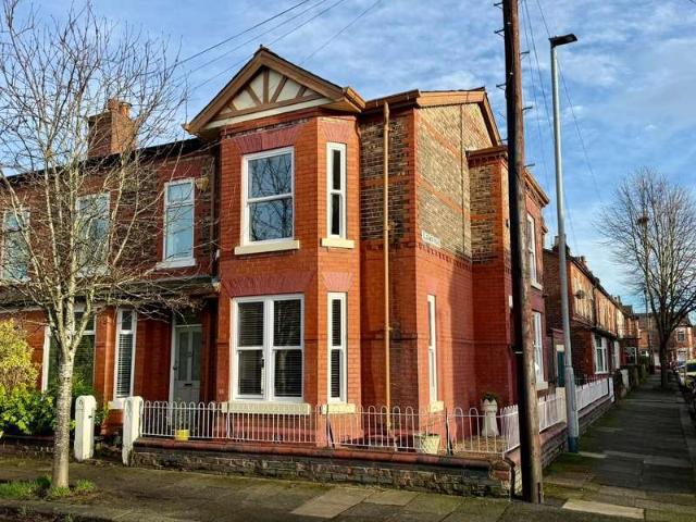3 Bedroom End Of Terrace House