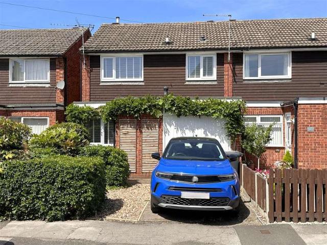 3 Bedroom End Of Terrace House