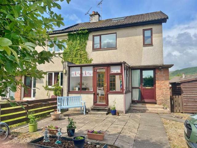 3 Bedroom End Of Terrace House