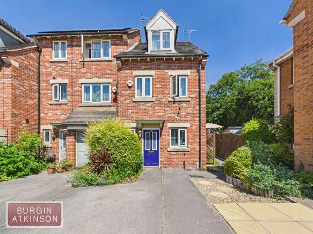 3 Bedroom End Of Terrace House