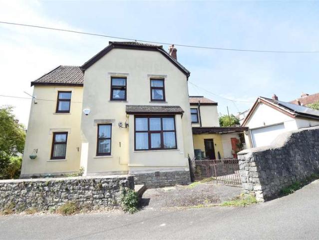 3 Bedroom End Of Terrace House