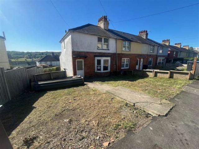 3 Bedroom End Of Terrace House