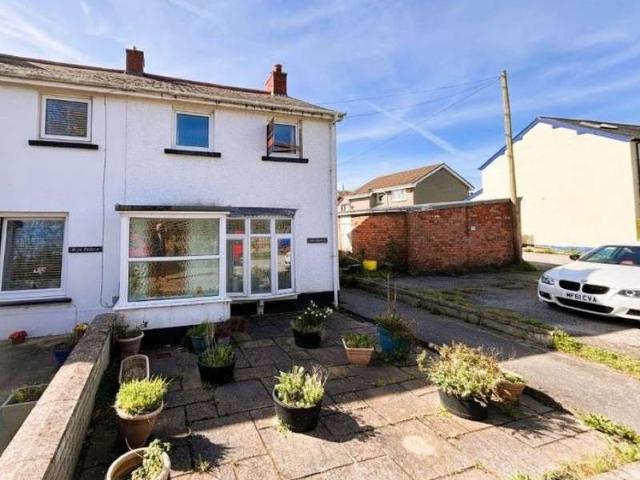 3 Bedroom End Of Terrace House