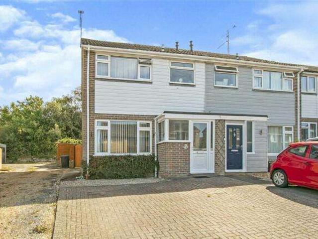 3 Bedroom End Of Terrace House