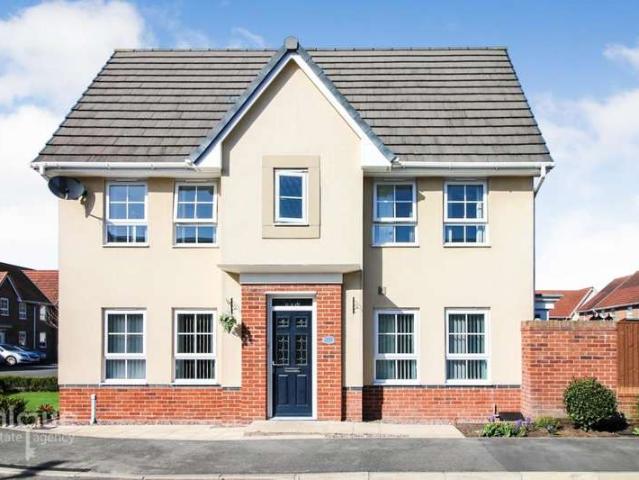 3 Bedroom End Of Terrace House