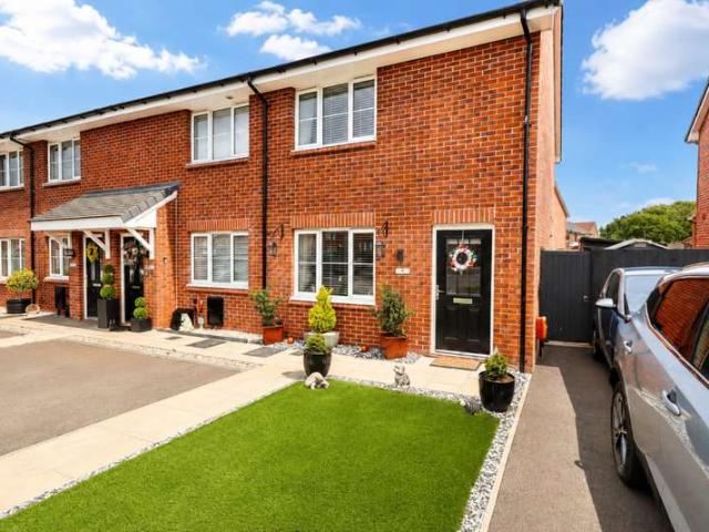3 Bedroom End Of Terrace House
