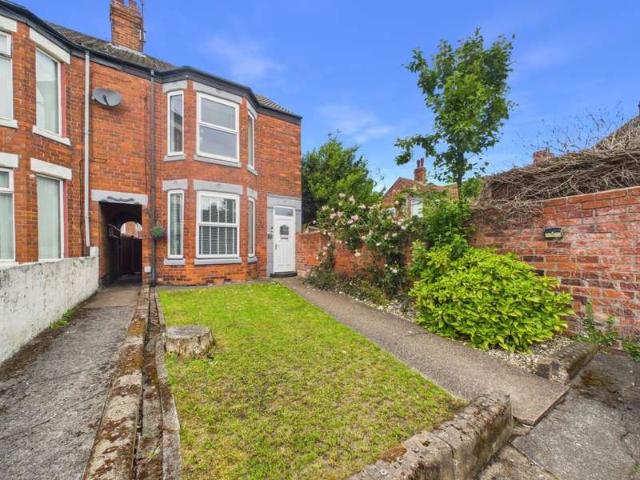 3 Bedroom End Of Terrace House