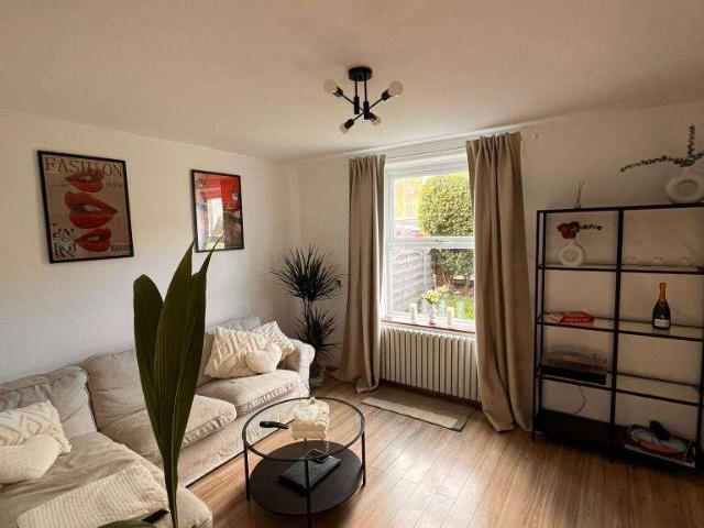 3 Bedroom End Of Terrace House