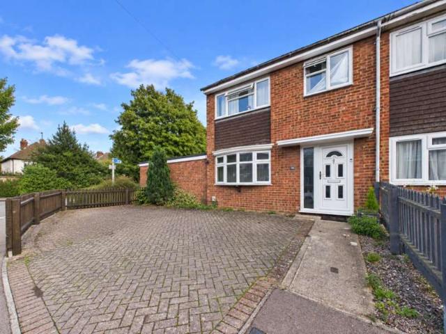 3 Bedroom End Of Terrace House