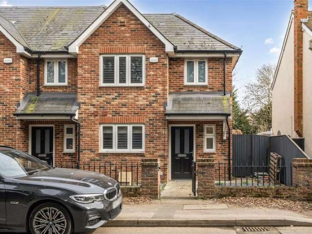 3 Bedroom End Of Terrace House