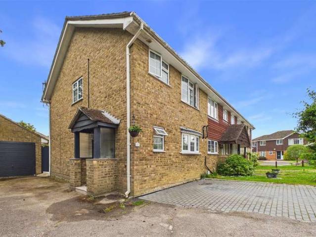 3 Bedroom End Of Terrace House