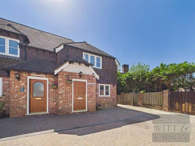 3 Bedroom End Of Terrace House