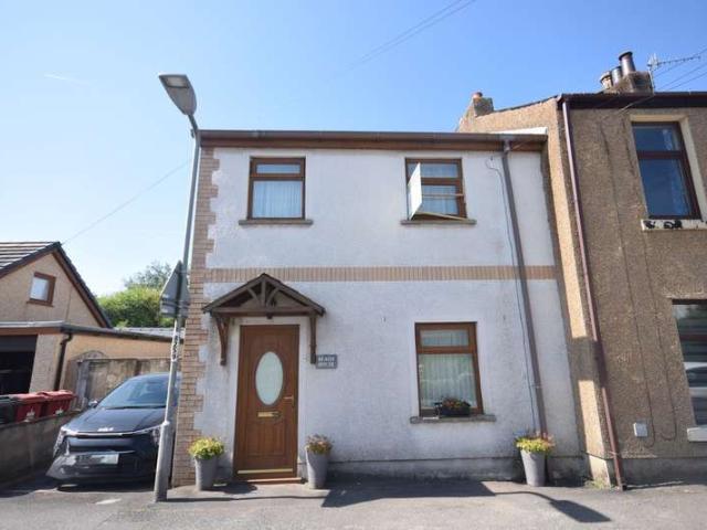 3 Bedroom End Of Terrace House