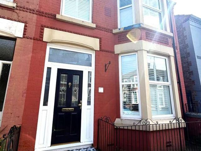 3 Bedroom End Of Terrace House
