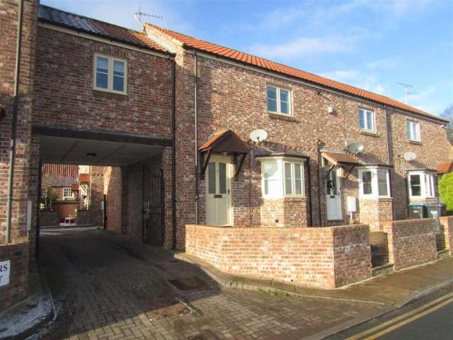 3 Bedroom End Of Terrace House