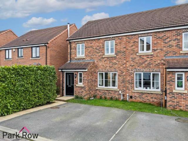 3 Bedroom End Of Terrace House