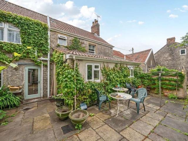 3 Bedroom End Of Terrace House