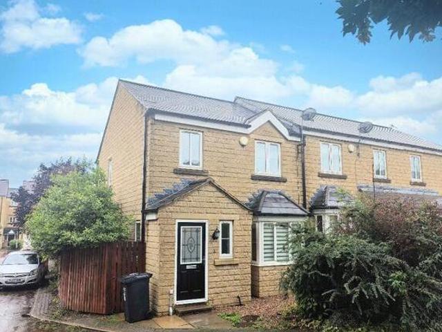 3 Bedroom End Of Terrace House For Rent In Brighouse