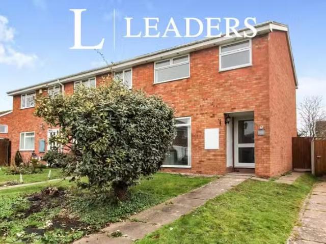 3 bedroom end of terrace house for rent in Bromsgrove, B61