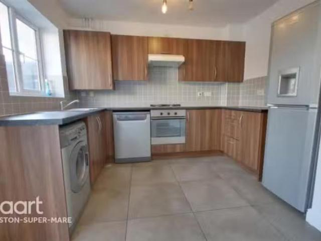 3 bedroom end of terrace house for rent in Turnock Gardens, We.