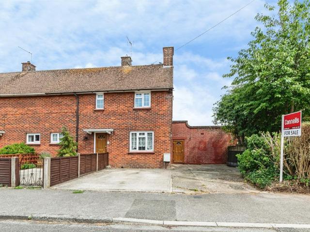 3 bedroom end of terrace house for sale